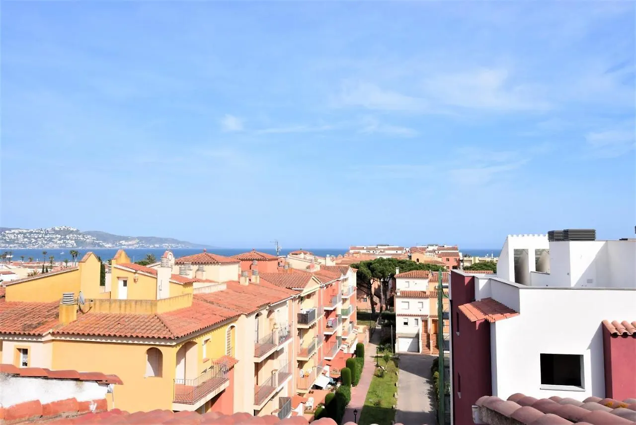 394-Duplex Moderno Cerca Playa Y En Pleno Centro Apartment Empuriabrava